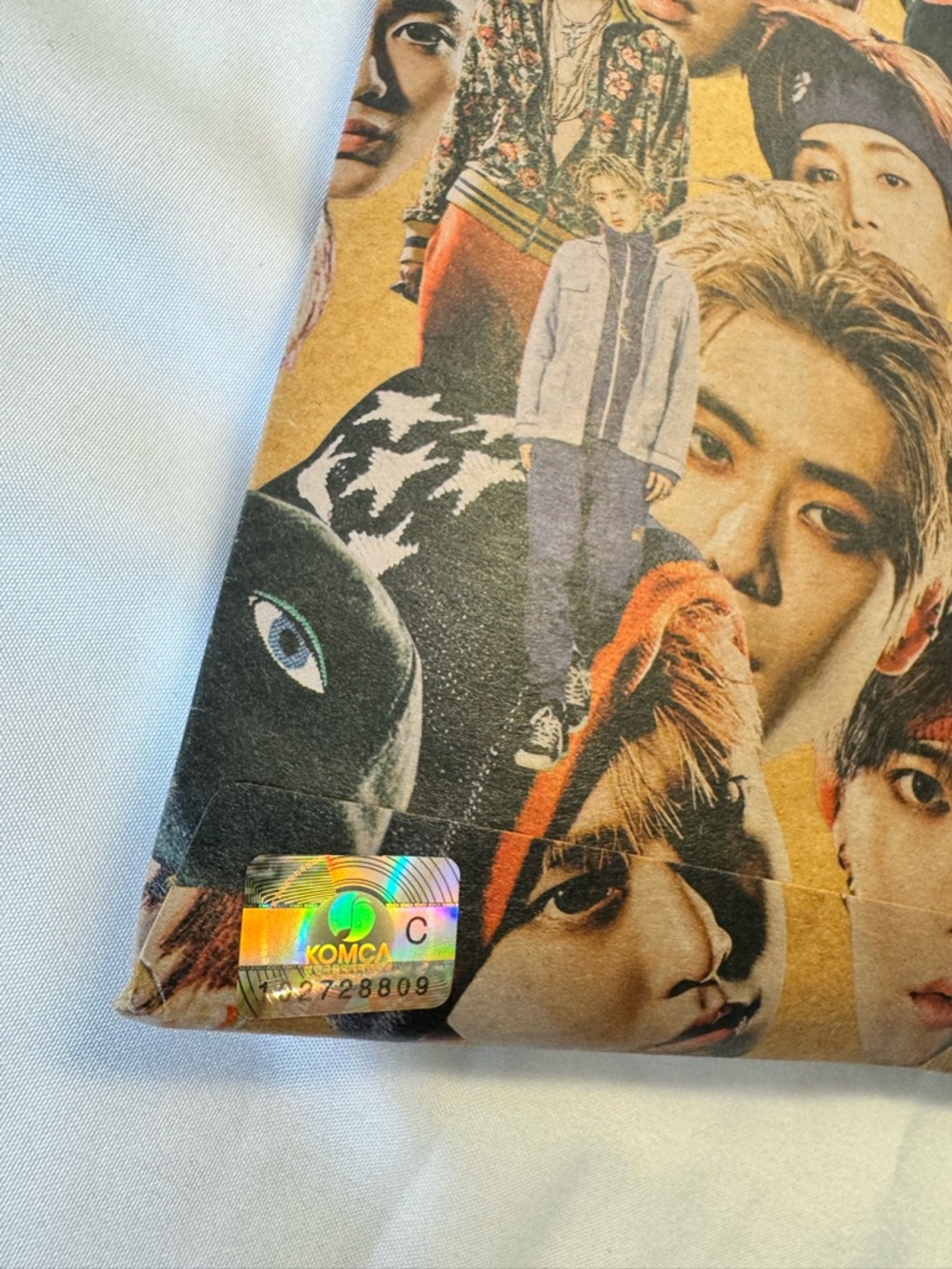 NCT 127 Limitless CD Album Set with stickers, photos, and lots more - Picture 5 of 16